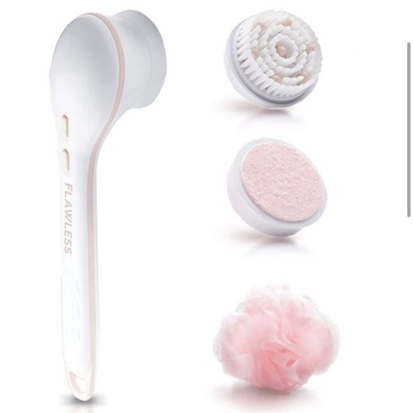 Finishing Touch Other - Finishing Touch Flawless Cleanse Spa Spinning Brush Shower Wand New Sealed Box